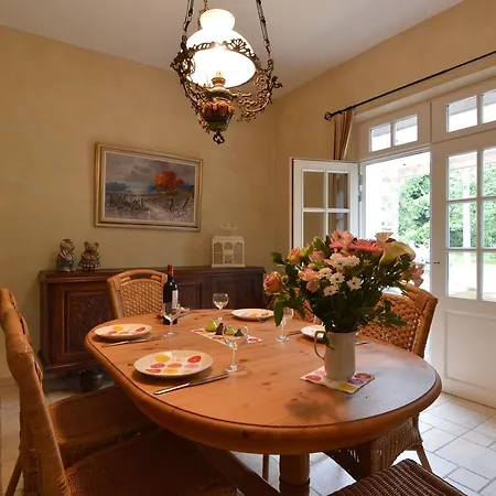 Vakantiehuis Furnished Bungalow In Monceau En Ardenne With Garden Barbecue