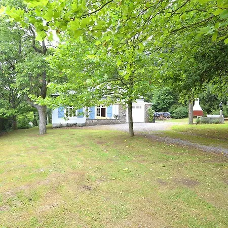 Vakantiehuis Furnished Bungalow In Monceau En Ardenne With Garden Barbecue Oizy