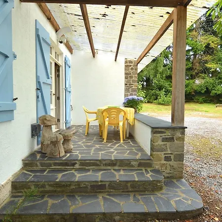 Vakantiehuis Furnished Bungalow In Monceau En Ardenne With Garden Barbecue