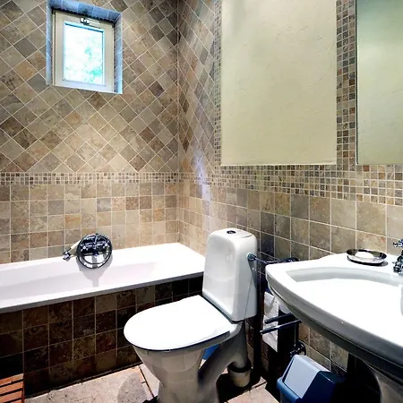 Vakantiehuis Furnished Bungalow In Monceau En Ardenne With Garden Barbecue